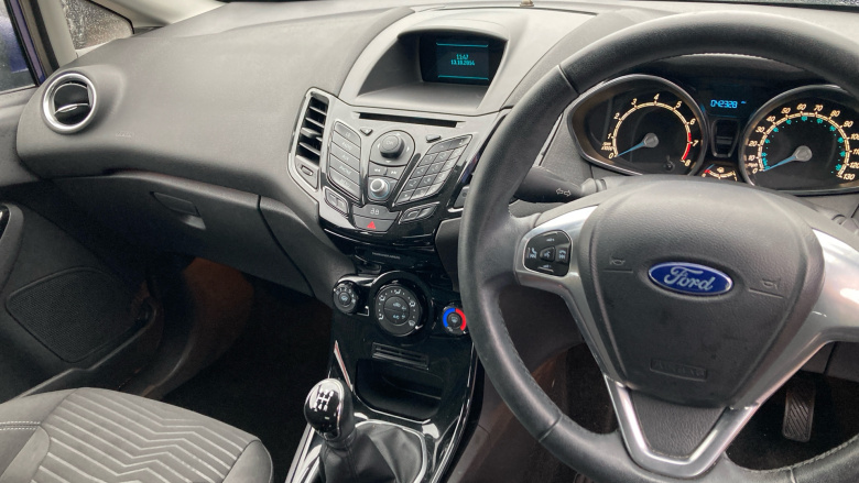 Ford Fiesta 1.25 82 Zetec 5dr Petrol Hatchback